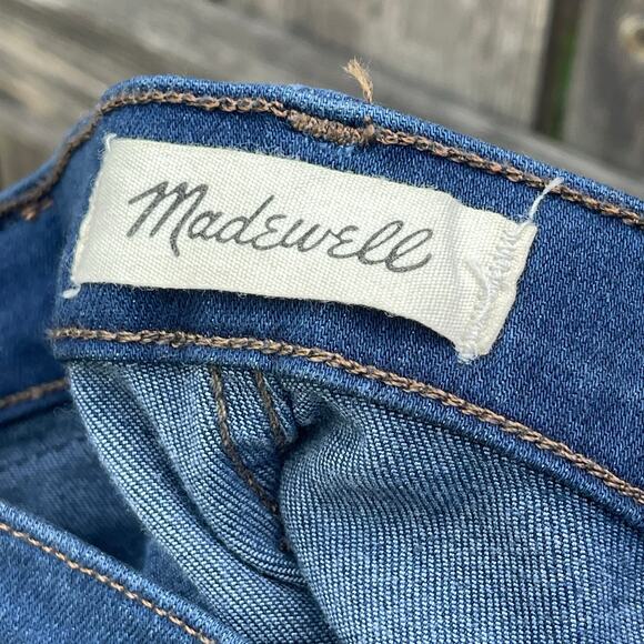 Madewell • Roadtripper Skinny Jeans in Bardwell Wash - Picture 6 of 9